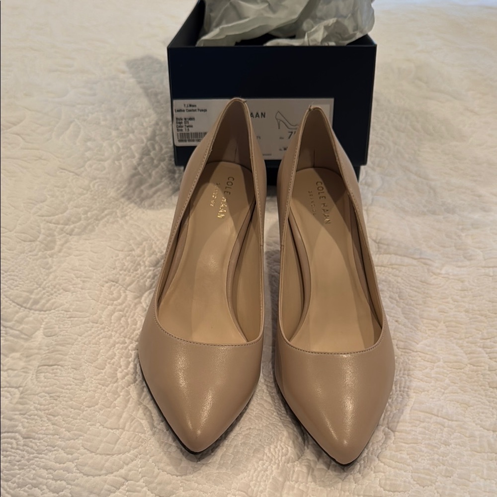 Cole Haan Tan Heels Elegant Design